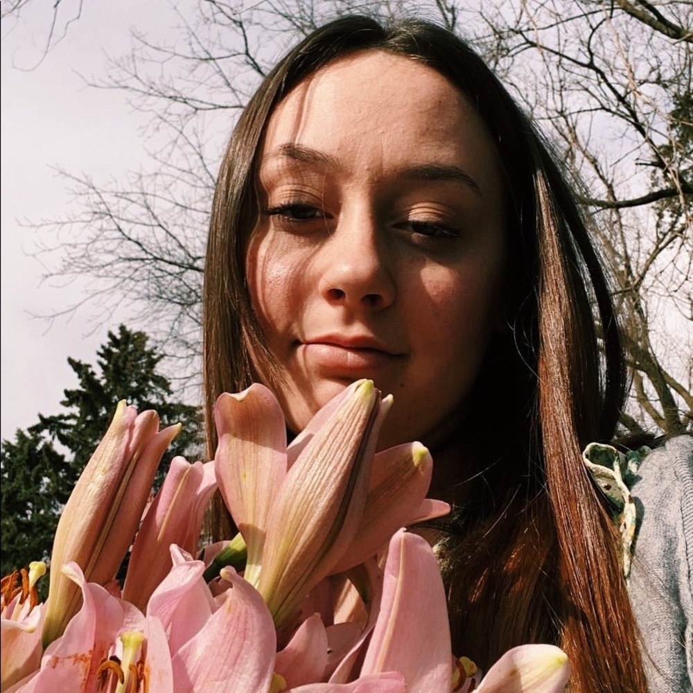 Meet your Posher, Gia